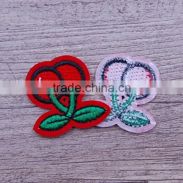 Fashionable Floral Applique Embroidery Work Designs for Dresses photo-2
