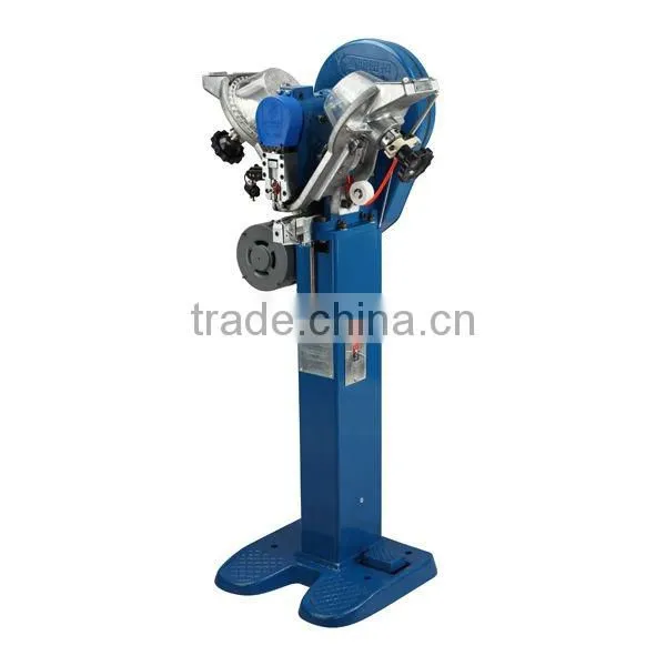 Full Automatic Attaching Machine for Clothes photo-2