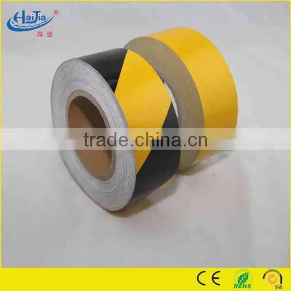 High Visible PVC Light Reflection Tape for Waring and Caution photo-6
