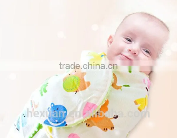 Baby Swaddle Blanket With Printed Fleece photo-3