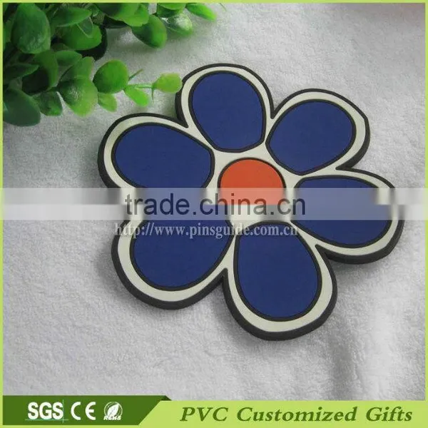 Customized Logo Flower Shape Plastic Cup Coaster photo-2