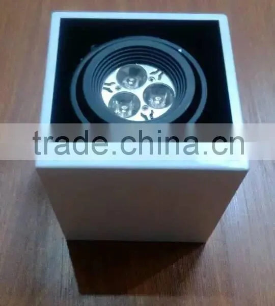 White Mix Black Surface Mounted Lighting Fixture photo-3