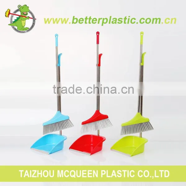 China Factory New Design Cleaning Tool 2312F Plastic Printing Broom Dustpan Set photo-4