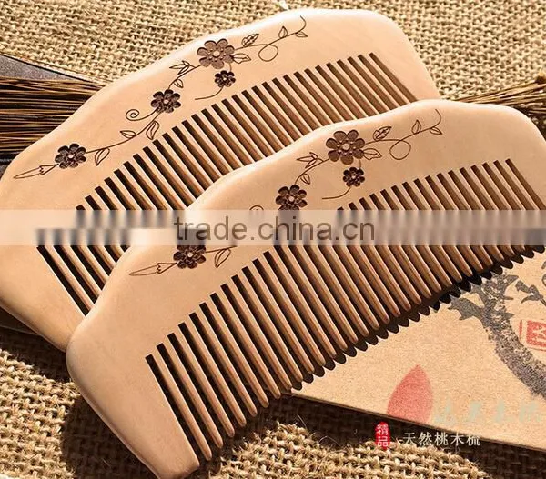 Natural Handle Combs Peach Material Nature Color Hair Wood Comb Hair Combs With Laser Logo photo-2