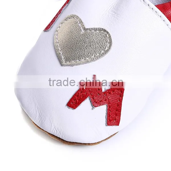 Fancy Baby Prewalker Shoes Love Mom Pirnted Soft Shoe Newborn Baby Crib Shoes photo-4