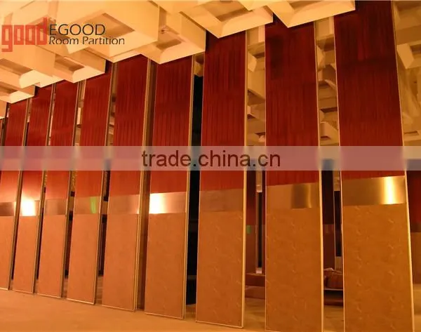 Omni-directional Movable Partition Wall