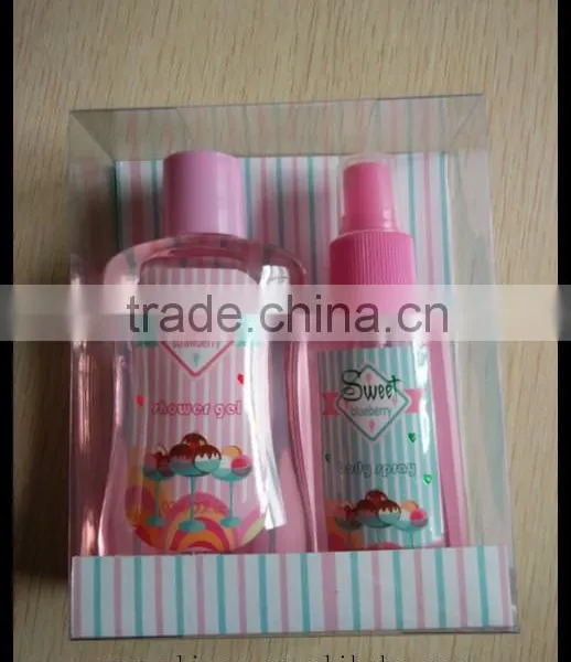 Sweet Strawberry 180ml Shower Gel, 120ml Body Spray Christmas Bath Gift Set photo-4
