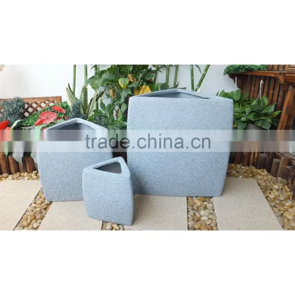 Triangle Flower Pot Outoor Flower Container for Sale photo-2