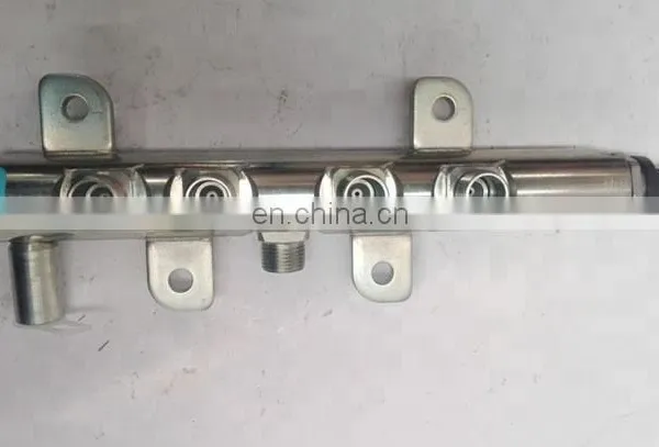 Dongfeng ISDE Engine Common Rail Fuel Manifold 4981367 / 0445224048 photo-3