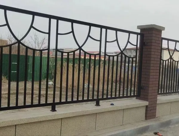 Zinc Steel Fence With 3-Year Warranty Against Rust, Mill Test Report Included, 1.2mm Thickness, 2400mm x 2000mm Panels photo-3