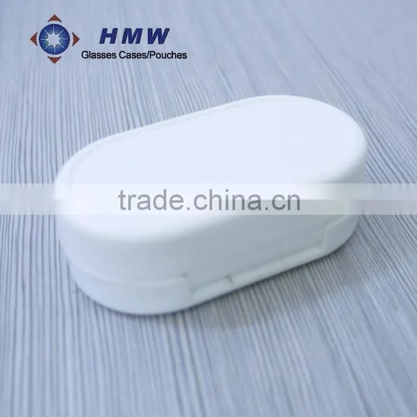 White Plastic Compact Contact Lens Case With Dual Box and Mirror for Eyewear photo-3