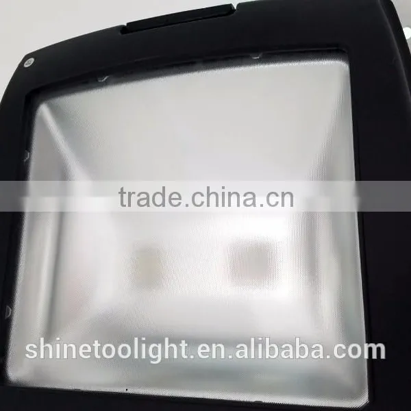 CE RoHS UL CUL DLC Listed 5 Years Warranty IP65 200w Smd Led Flood Light photo-3