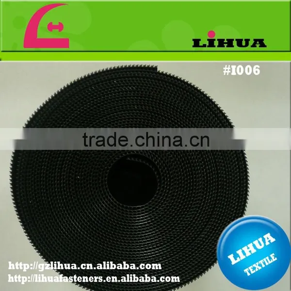 Guangzhou Manufacturers Supply Color Transparent Nylon Plastic Hook photo-3