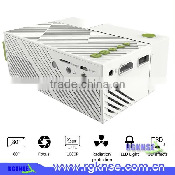 Portable Home Cinema Projector Mini Pocket Projector YG310 photo-3