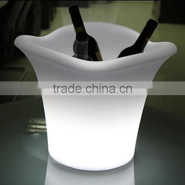 Colourful Waterproof Led Lighting up Ice Bucket for Party photo-4