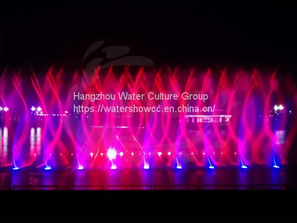 Liser Showon the Lake с Большой Музыкой