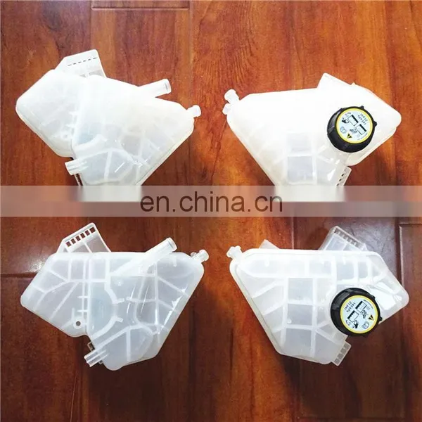 White Ford Pickup Engine Water Expansion Tank 8V218K218AB Wholesale photo-2