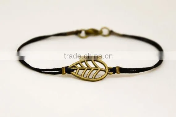 Feather Bracelet Adjustable Macrame Cord Bracelet Antique Feather Bracelet photo-3