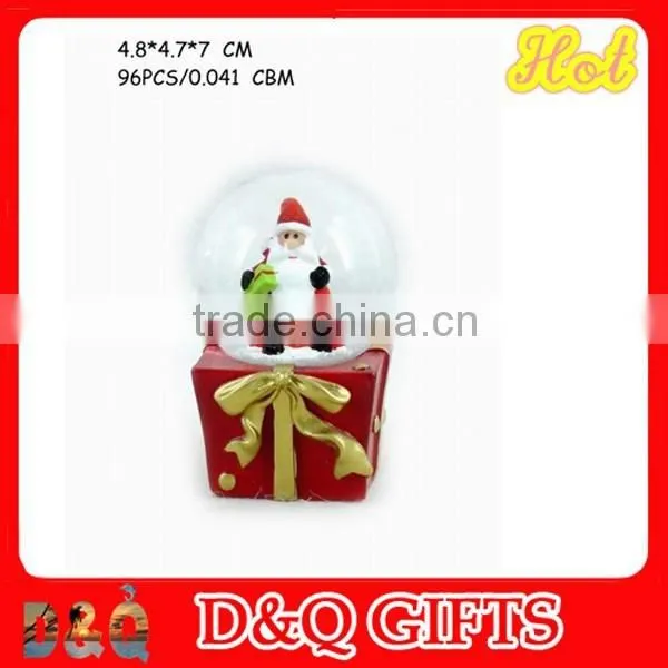 Poly Resin Snow Globe for Home Decoration photo-3