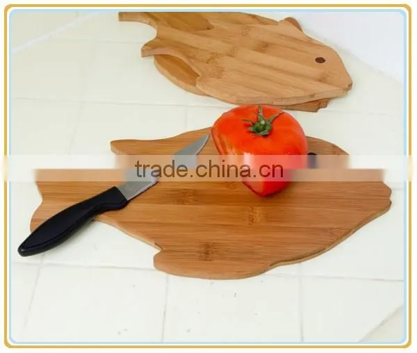 Bamboo Swimming Fish Cutting Board photo-3