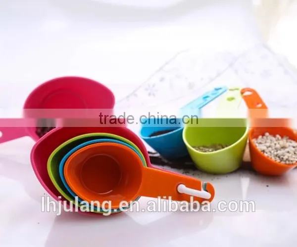 High Quality Colorful Plastic 4pc Measuring Spoon Set photo-2