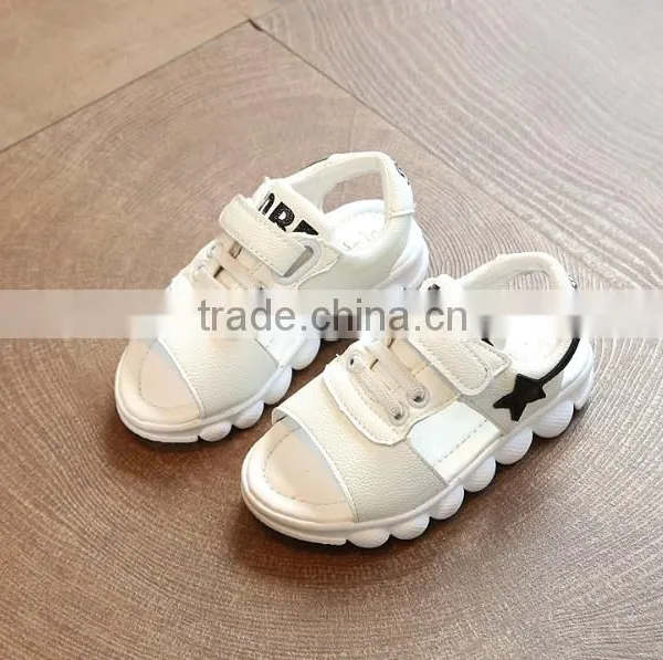 Zm40143b Latest Comfortable Summer Beach Sandals for Children photo-2
