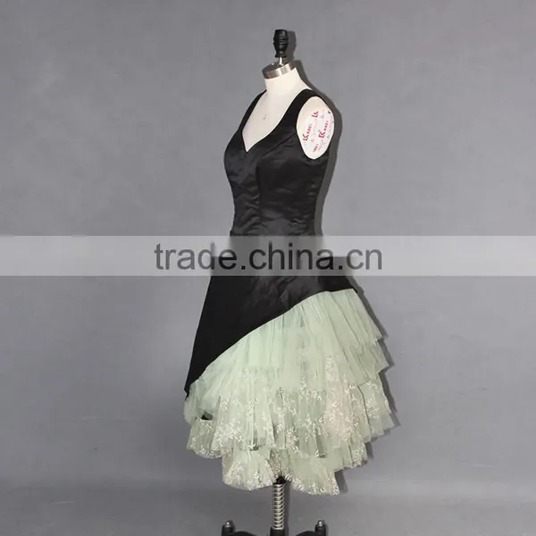 European Latest Style High Quality V Neck Wedding Dress photo-5