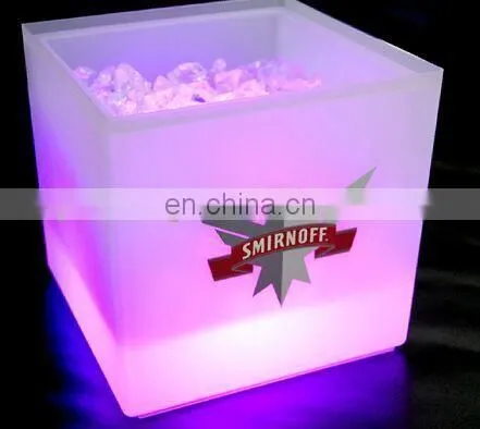 High Quality ps Led Flashing Ice Bucket With Customized Logo for Bar photo-3