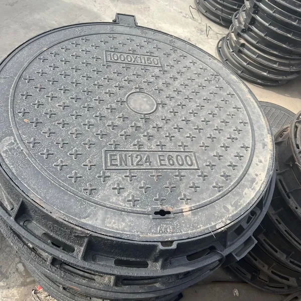 Iron High Load D400 E600 Durable Round Square Ductile Iron Manhole Cover Grate for Road Facilities photo-4