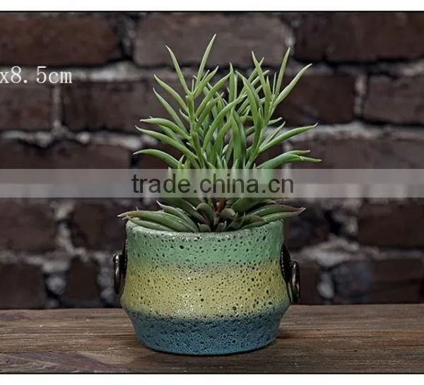 Pottery Graden Pot With Ear photo-2