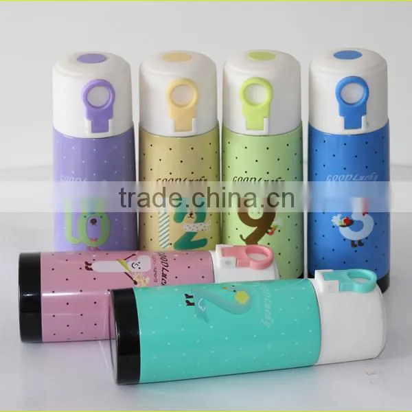 Colorful Platic Mug photo-3