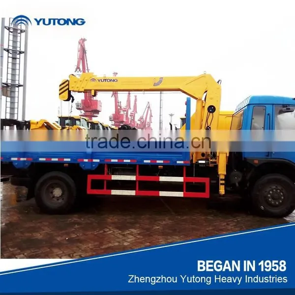 China Hot Sale New 6.3 Ton Truck With Crane photo-2