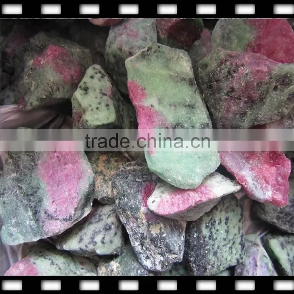 Hot Sales Natural Red Emerald Stone Price Emerald Rough photo-2