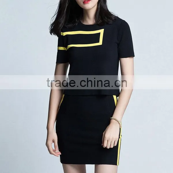 China Supplier Oem Service Latest Design Short Sleeve Ladies Knitted Sport Suits photo-2
