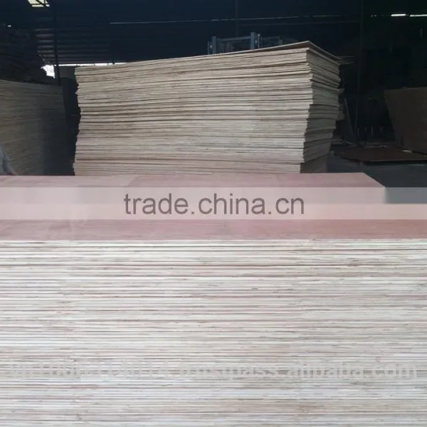 Vietnam High Quality 4'*8' Film Faced Plywood/okoume Marine Plywood for Wholesale Cheap Price photo-4