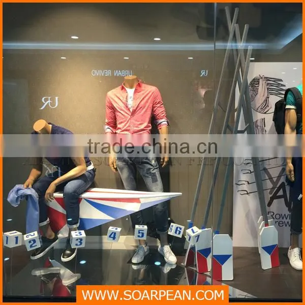 Wooden Window Display Material Visual Merchandising Display Props