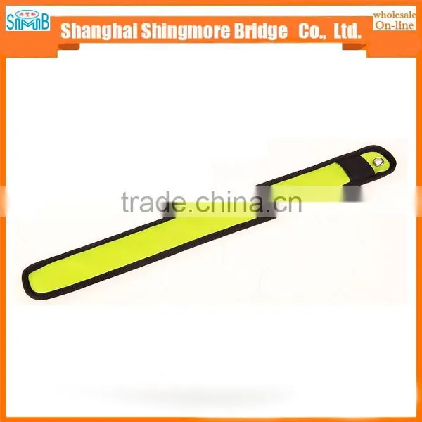 Cheap Wholesale High Quality LED Glowing Wrist Band Strap photo-4