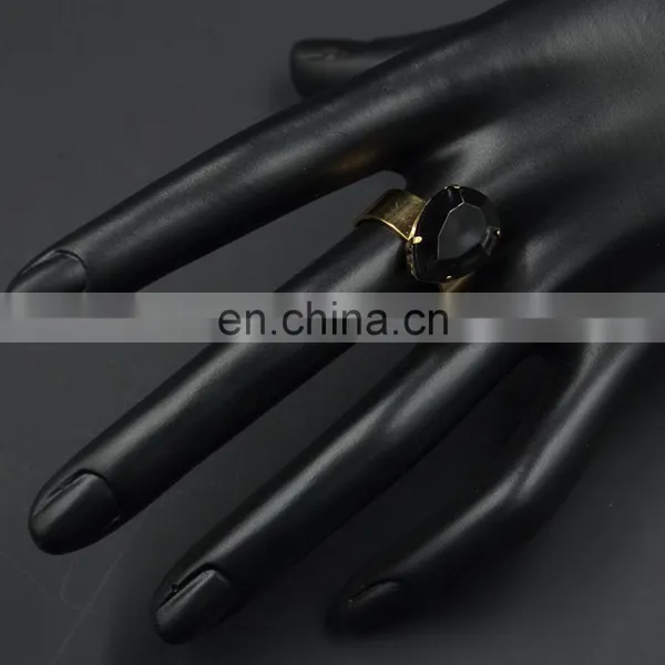 MCR-0007 In Stock Fashion Wedding Wholesale Latest Gold Ring Hearts Designs /black Gemstone Ring photo-2