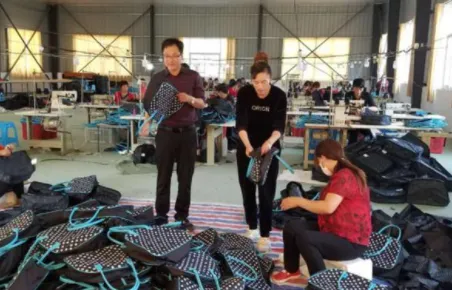 Ningbo Yingxin Crafts Co., Ltd company overview - view 3