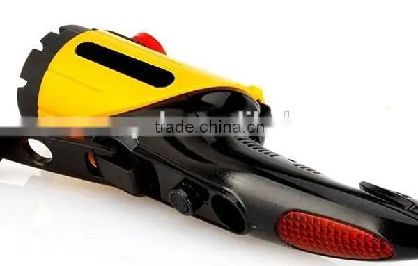 Multi Function LED Car Emergency Hammer Rechargeable Led Safety Light photo-2