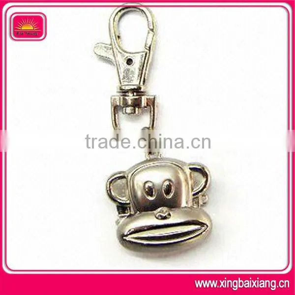 High Quality Custom Bear Shape Alloy Keychain photo-3