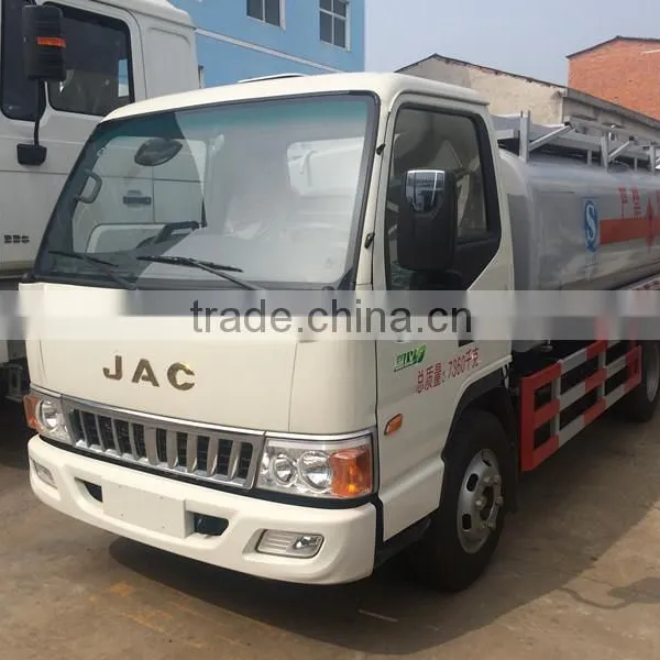 Mini Fuel Tank Truck Made in China JAC 3.5-5cbm Mini Fuel Tank Truck photo-4
