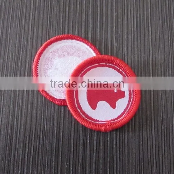 Special Animal Shape Circle Embroidery Woven Label photo-2