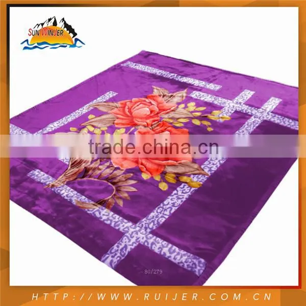 Unique Design Widely Used Hand Crochet Baby Blanket photo-3