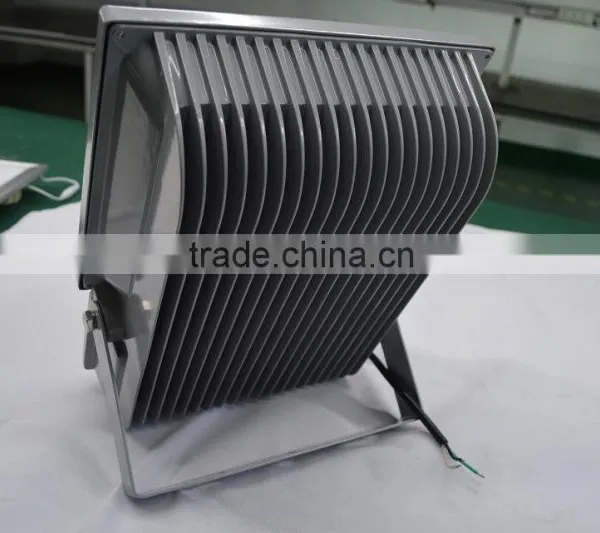 Factory Wholesale Floodlight 250w 400w With Good Quality and 100% Warranty photo-3