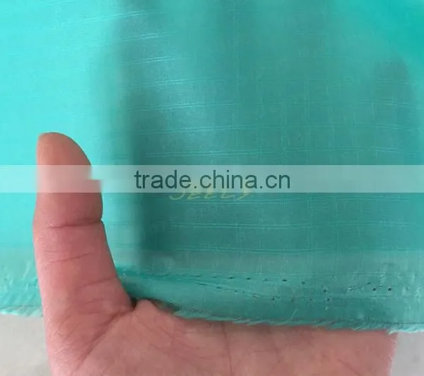 High Quality Cheap 70d 190t Nylon Taffeta Fabric photo-2