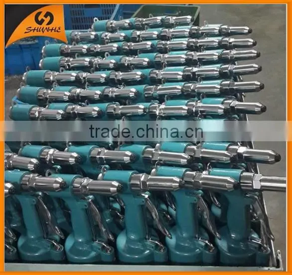 Ningbo Hot on Sales New Type 65 Woodworking Hand Tools Air Riveter photo-6