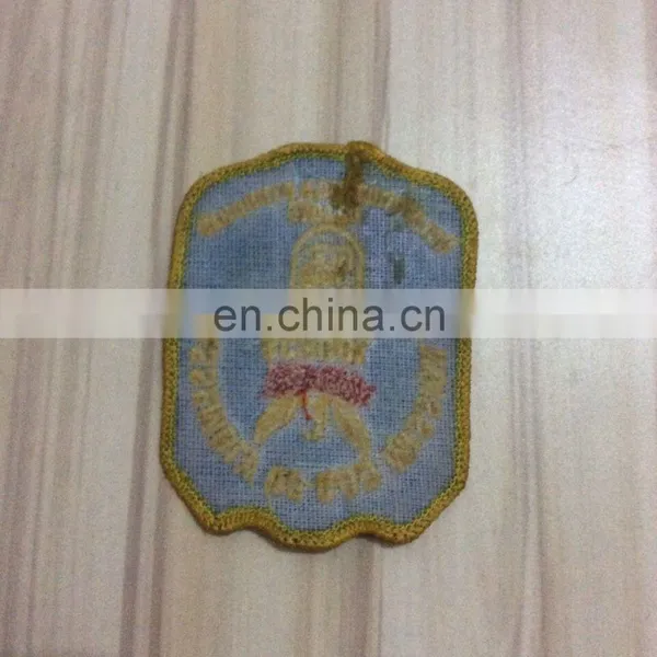 Customized Fabric School Embroidery Badges photo-4