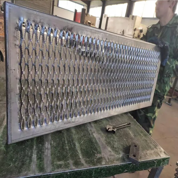 Durable, Non-slip, Perforated Aluminum Platform With Alligator-mouth Anti-slip Support Bars, Flooring, and Deck Grating, Suitable for Construction. photo-3