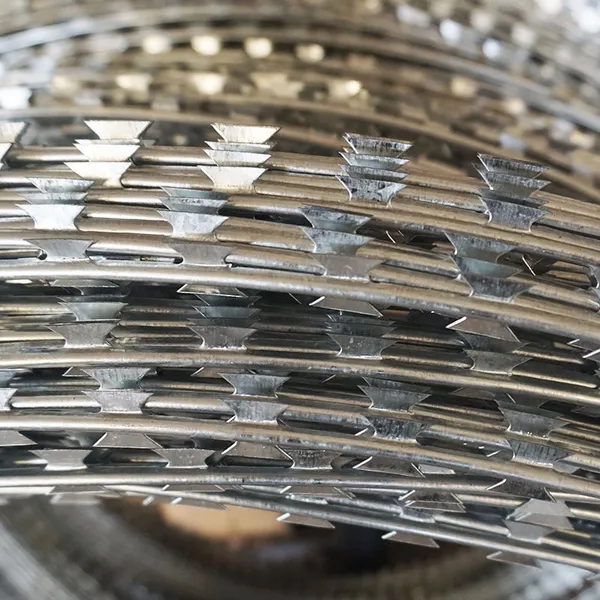 Razor Wire/cone-belly Razor Wire, Suitable for Security Fencing/galvanized Wire Mesh photo-5